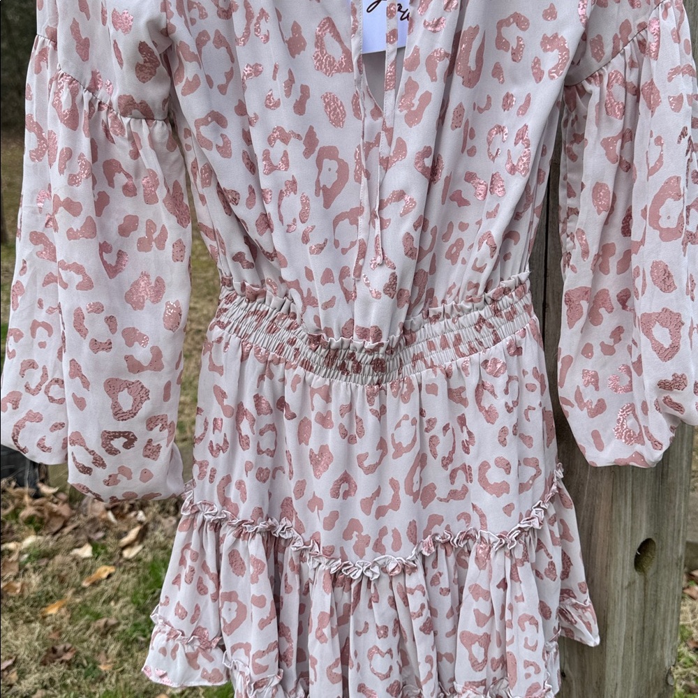 Buddy Love light blush pink ruffled neckline blouse - Picture 6 of 8